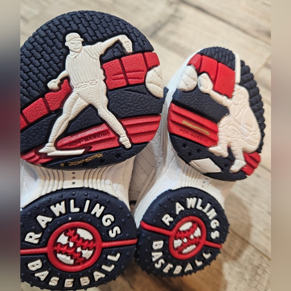 Vintage Baby Rawlings White Tennis Shoes Sneakers Size 3 Baseball - Picture 3 of 4